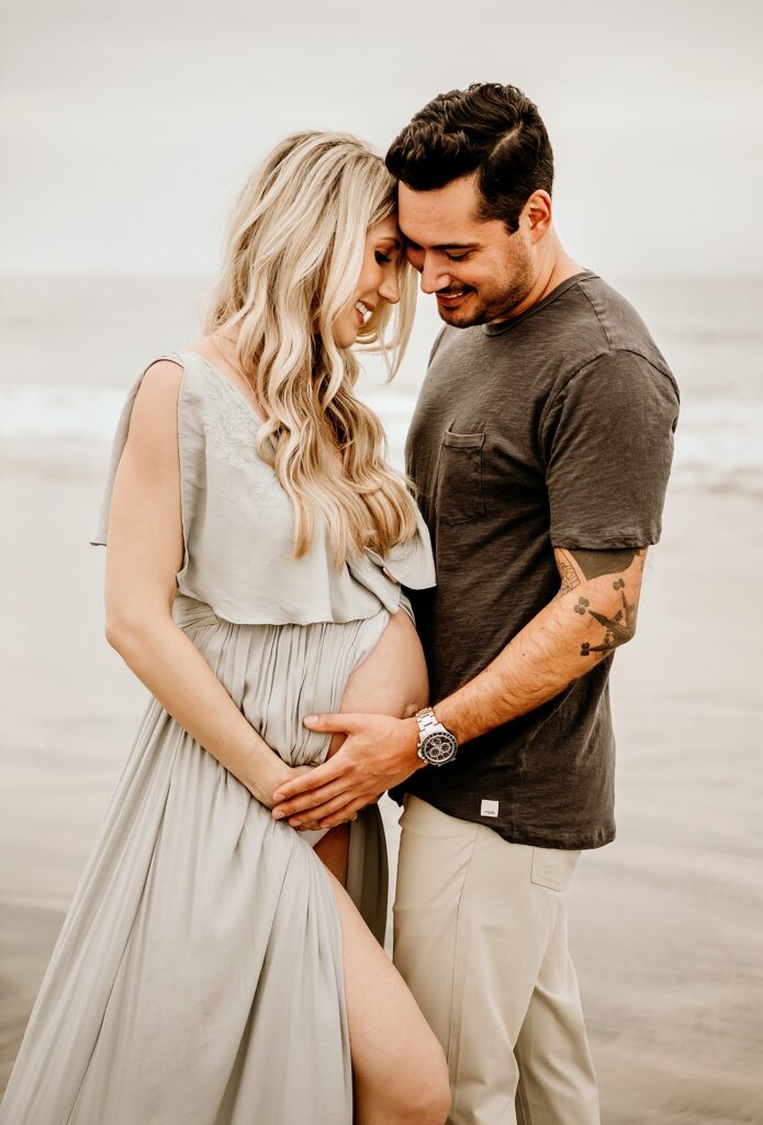 Young Couple Pregnant Mother Happy Father Stock Photo by ©YAY_Images  618494596